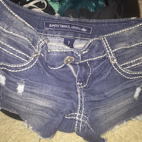 Almost Famous - Picture 2 of 2